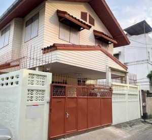 邻铃区 | Ratchada — Rama 9 独栋别墅出租 4卧 140平米 30,000泰铢/月