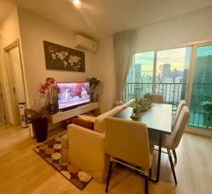 辉煌区 | Noble Revolve Ratchada 公寓出租/售 2卧 53平米 出租32,000泰铢/月，出售799万泰铢