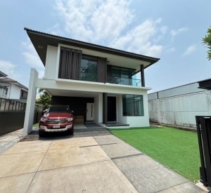 巴威区 | Manthana Onnut–Wongwaen 4 独栋别墅出租 3卧 136平米 50,000泰铢/月