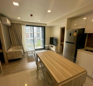 邻铃区 | Maestro 03:Ratchada-Rama 9 公寓出租 2卧 66平米 40,000泰铢/月（可养宠物）