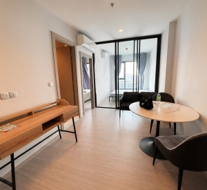 拉差贴威区 | Life Asoke Rama9 公寓出租 2卧 41平米 27,000泰铢/月