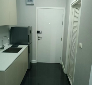  萱銮区 | A Space Me Sukhumvit 77公寓出租/出售 28平米1房1厅 租金9000泰铢/月