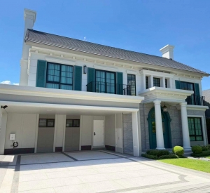 挽甲必区｜Narinsiri Rama 9 – Krungthep Kreetha 超豪华湖景别墅出租 4卧330平米 260,000泰铢/月