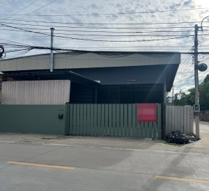 沙攀松区 | 仓库出租 546平方米 靠近素万那普机场及拉甲邦工业区 租金60,000泰铢/月