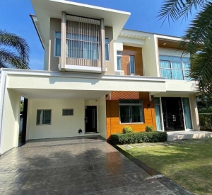 曼谷 巴威区 | Perfect Masterpiece Sukhumvit 77独栋别墅出租 4卧4卫246平方米 租金165,000泰铢/月
