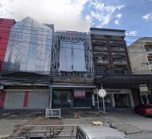 北榄府 孟县 | 诗纳卡琳路双联商业楼出租 192平方米 租金50,000泰铢/月  可注册公司