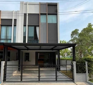 北榄府 邦披县 | Pleno Sukhumvit–Bangna 4联排别墅出租 3卧3卫168平方米 租金63,000泰铢/月