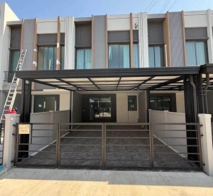 曼谷 邦纳区 | Pleno Sukhumvit–Bangna 4全新高端联排别墅出租 140平方米 3卧3卫 租金60,000泰铢/月 可养宠物 可注册公司