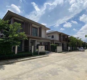 曼谷 沙攀松区 | Burasiri Krungthep Kreetha独栋别墅出租 4卧4卫196平方米 租金100,000泰铢/月