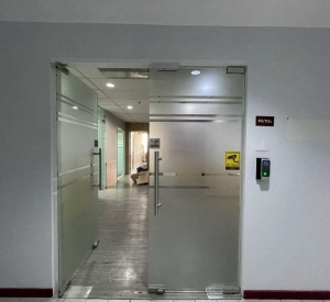 曼谷 汇权区 | Chamnan Phenjati Business Centre办公室出租 218平方米 租金108,000泰铢/月起