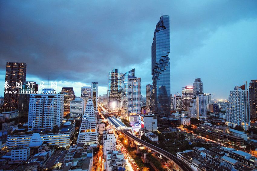 the-ritz-carlton-residences-at-mahanakhon.jpg