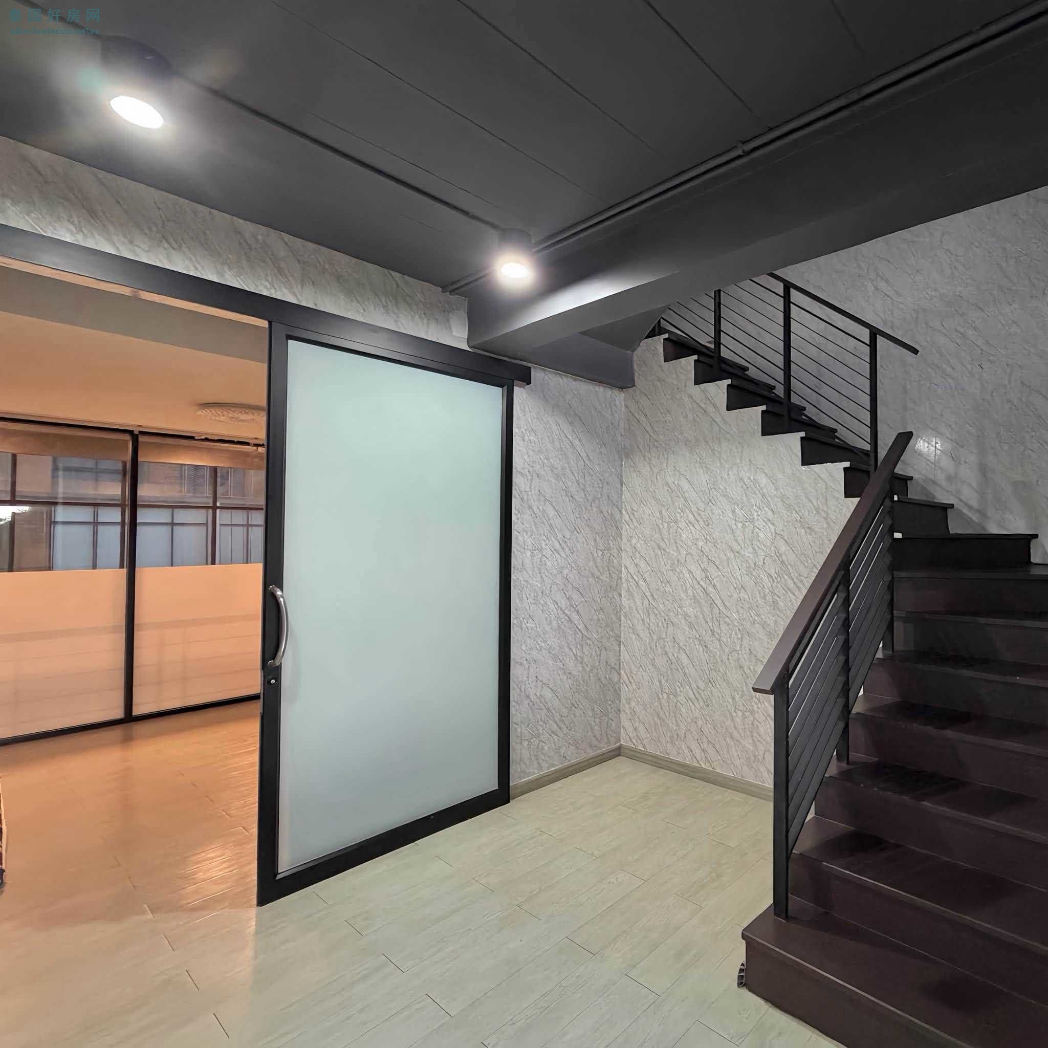 1784266284913598.jpg