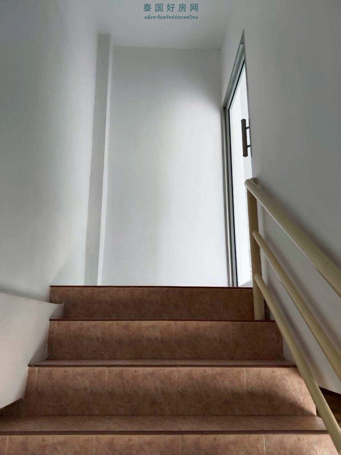 1787542621984151.jpg